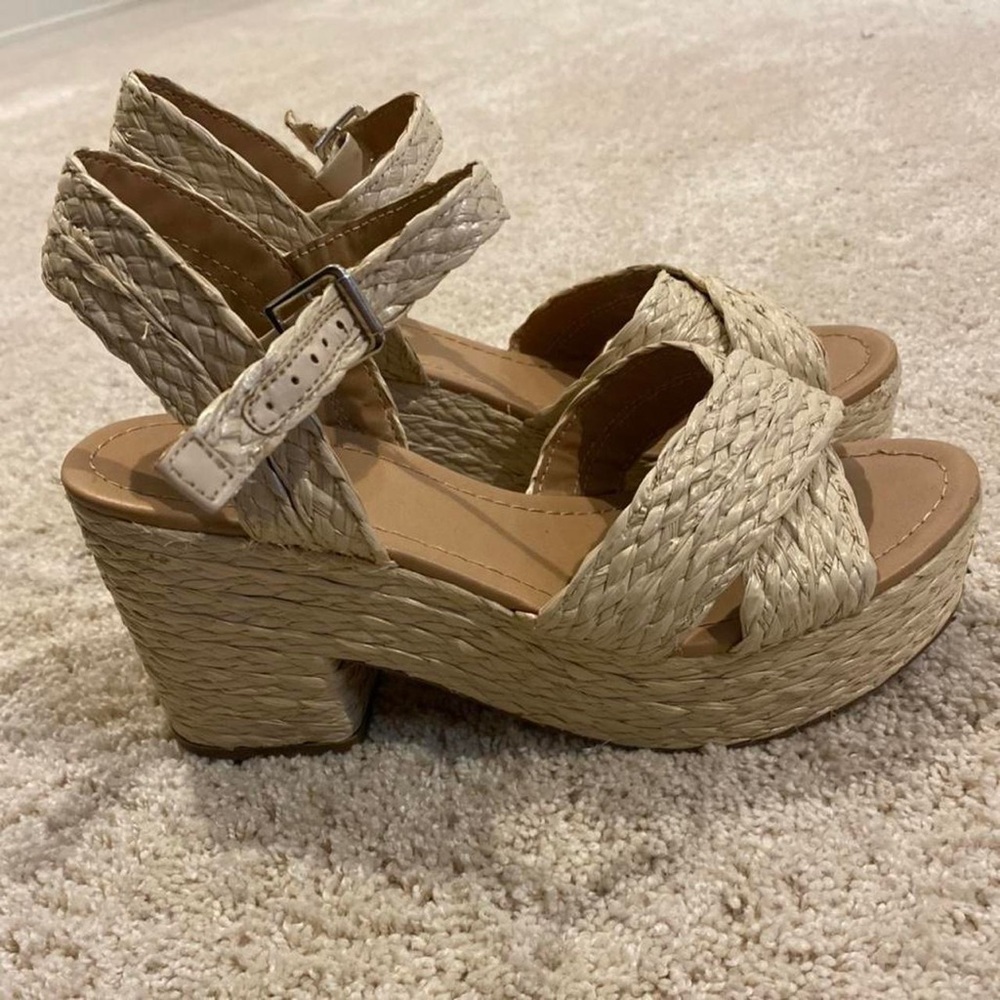 SODA vintage heels